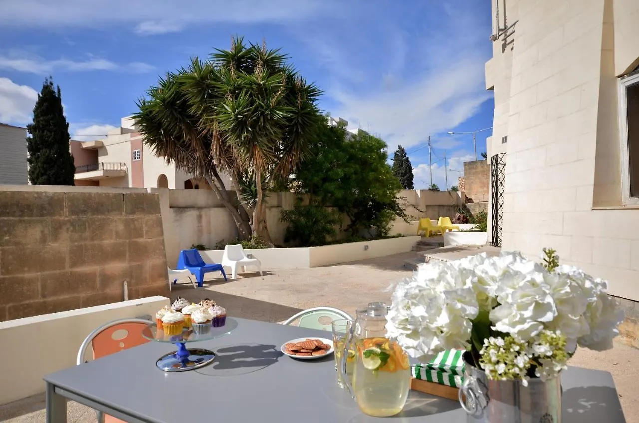 City Living Suite Tk 1 Rm 3 Saint Julian's 0*,  Malta
