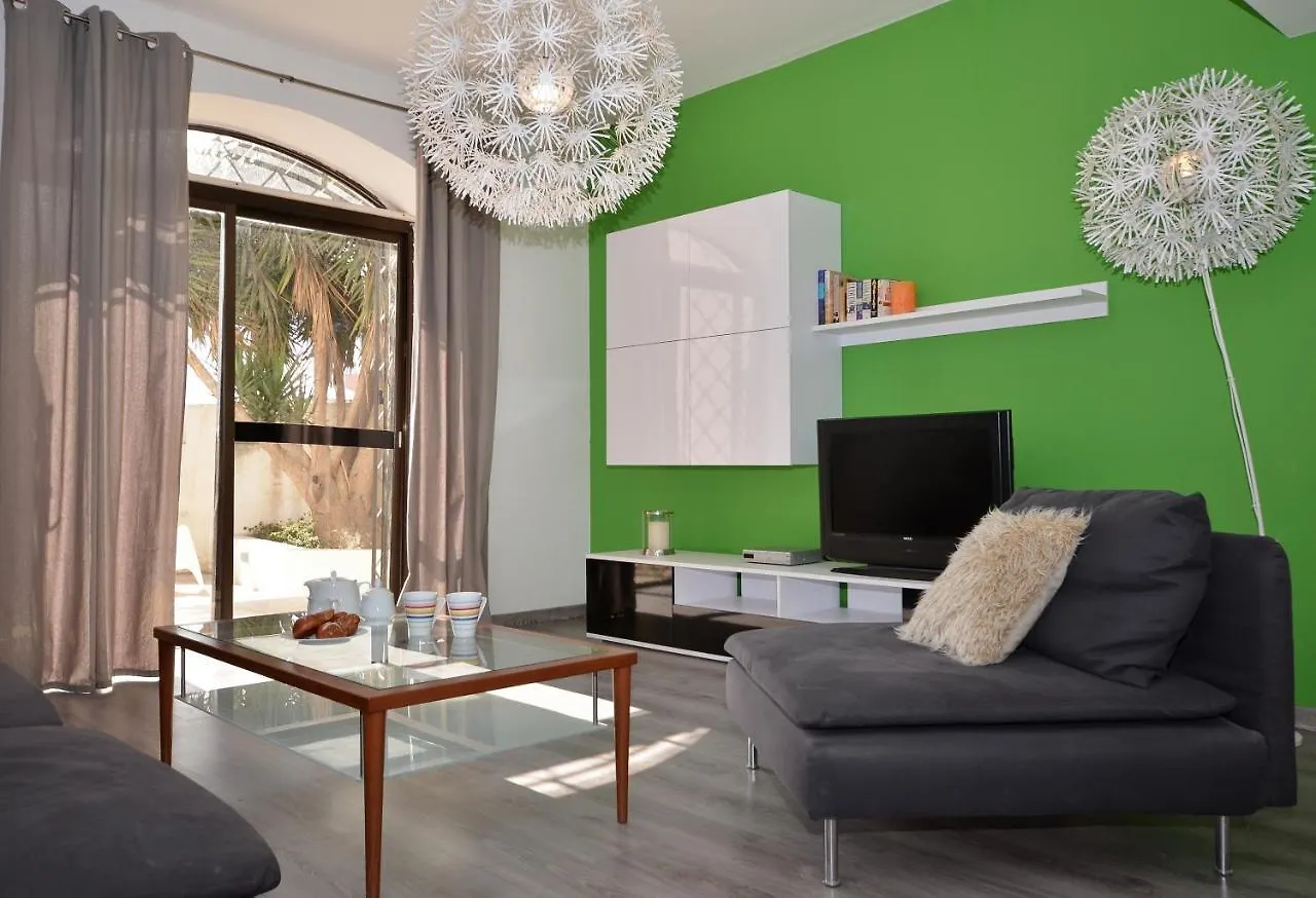 City Living Suite Tk 1 Rm 3 Saint Julian's