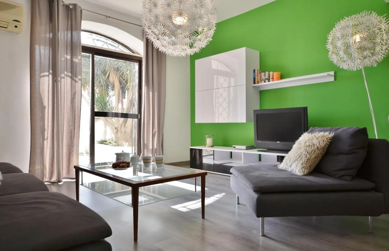 City Living Suite Tk 1 Rm 3 Saint Julian's