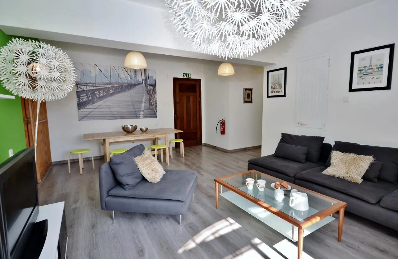 City Living Suite Tk 1 Rm 3 Saint Julian's Guest house